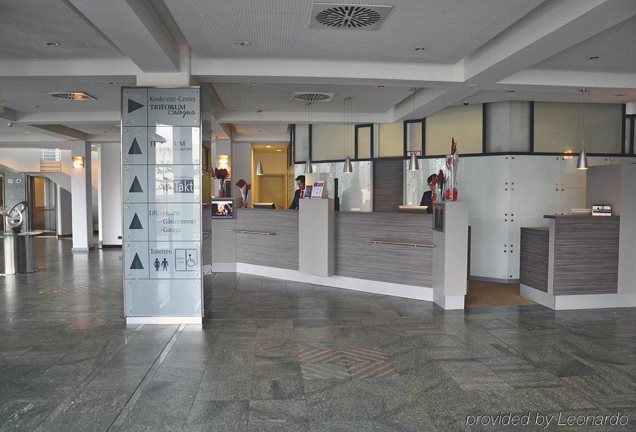 Western Hotel Kolonia
